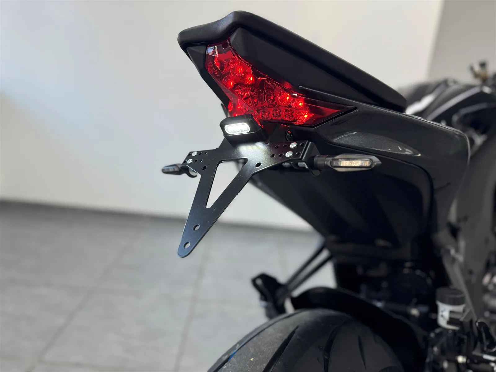 Kawasaki Z1100 FULL BLACK | NEU | MY26