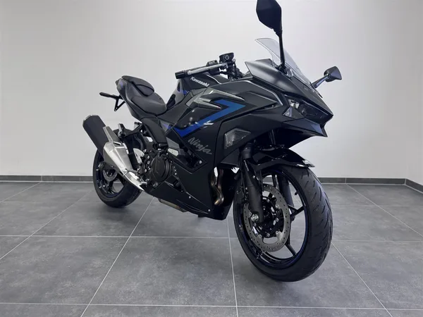 Kawasaki Ninja 500 SE | StarterBonus Aktionspreis