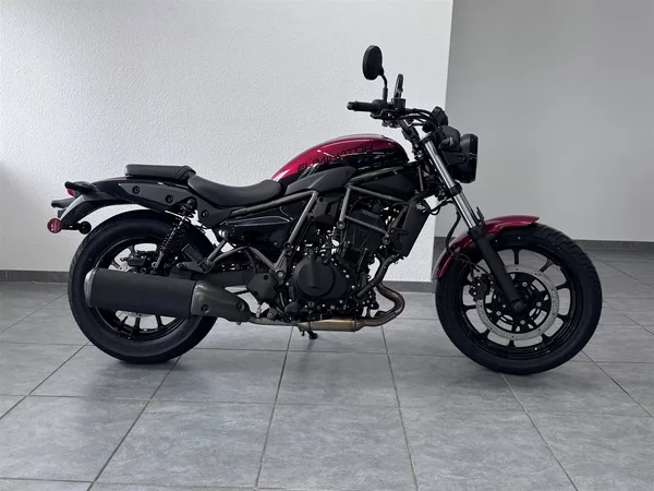Kawasaki Eliminator 500 NEU / Modell 2026