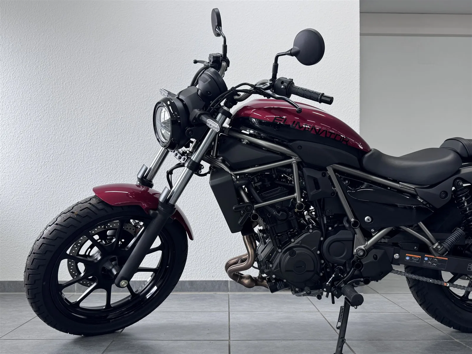 Kawasaki Eliminator 500 NEU / Modell 2026