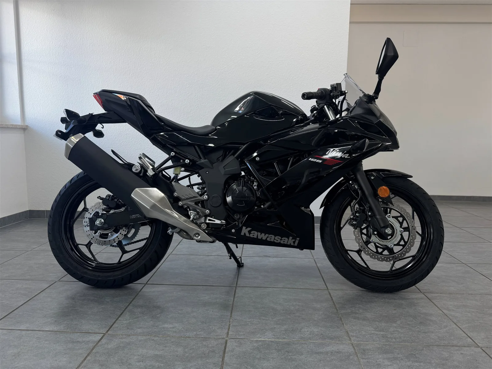 Kawasaki Ninja 125 Modell 2026 | Starter Bonus Aktionspreis