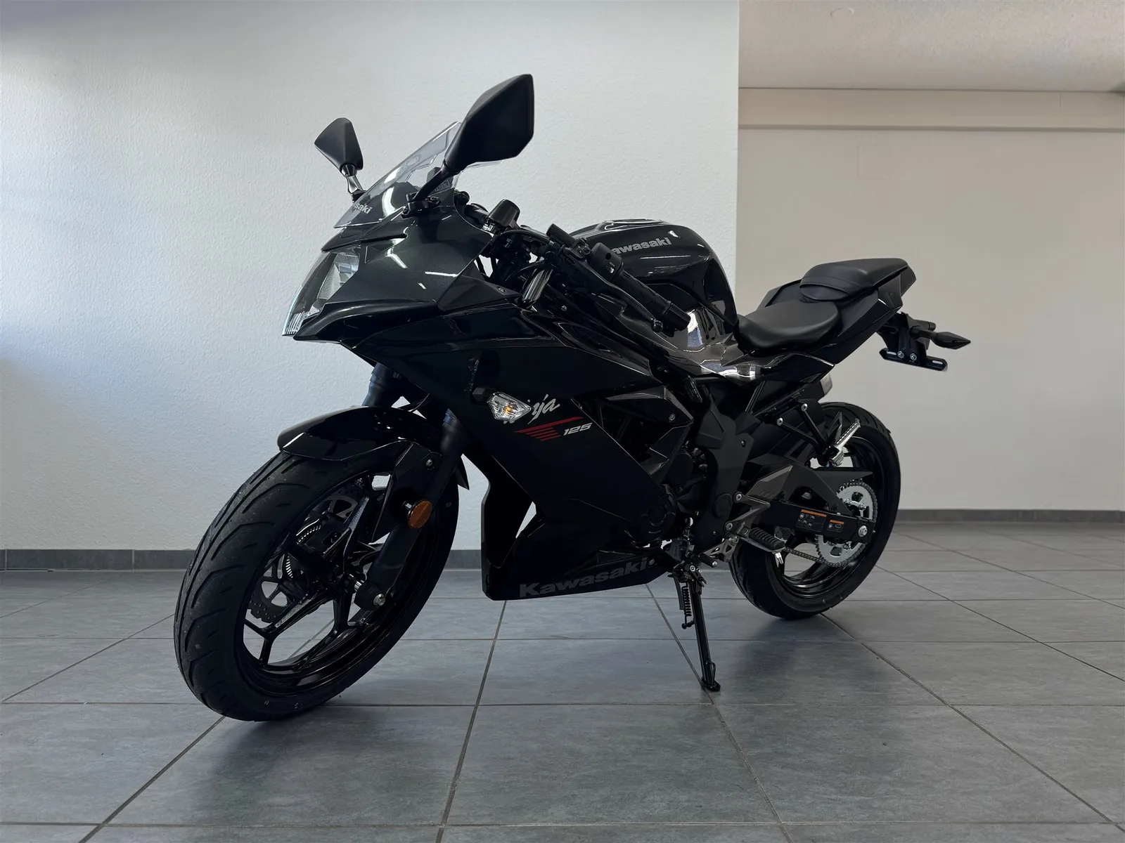 Kawasaki Ninja 125 Modell 2026 | Starter Bonus Aktionspreis