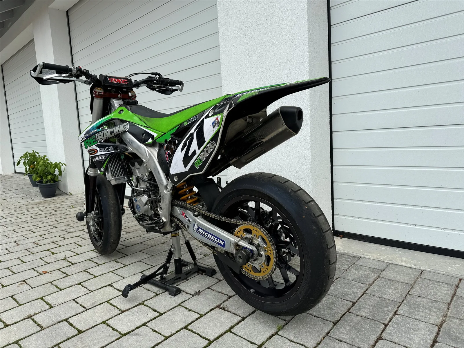 Kawasaki KX450F SUPERMOTO | Öhlins, Schwinge, XTRIG, u.v.m.