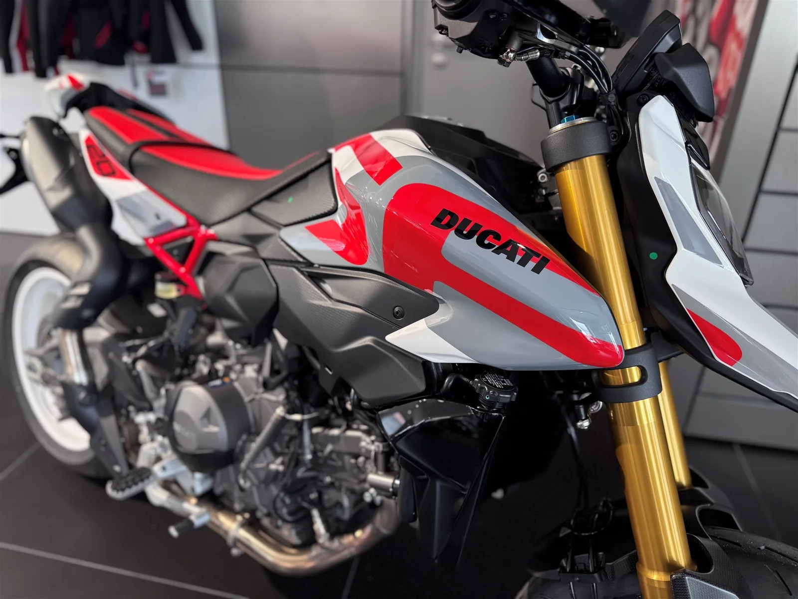 Ducati Hypermotard V2 SP Modell 2026