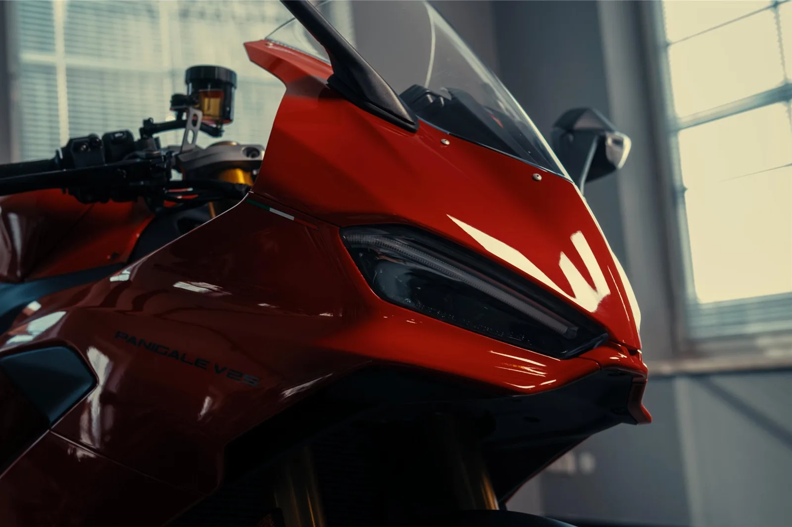 Ducati Panigale V2 S