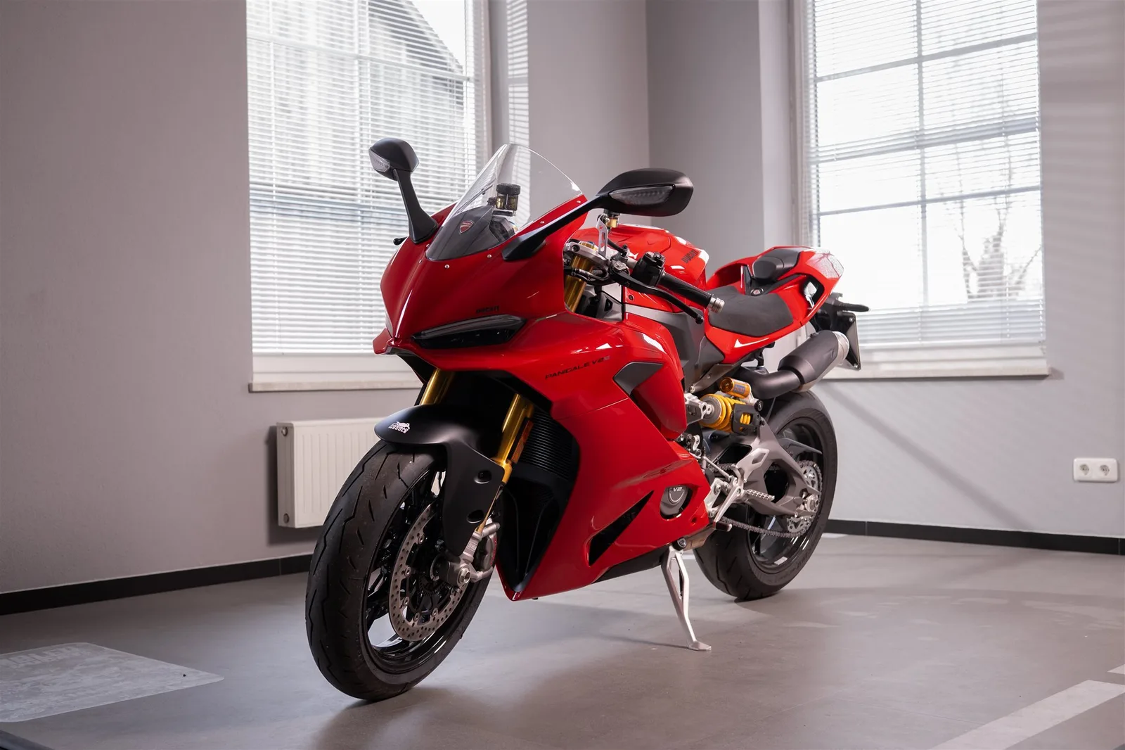 Ducati Panigale V2 S