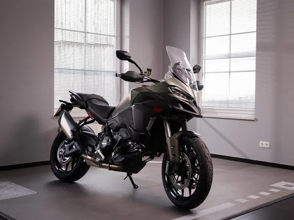 Ducati Multistrada V2 S | neuwertig | Garantie bis 3/2030