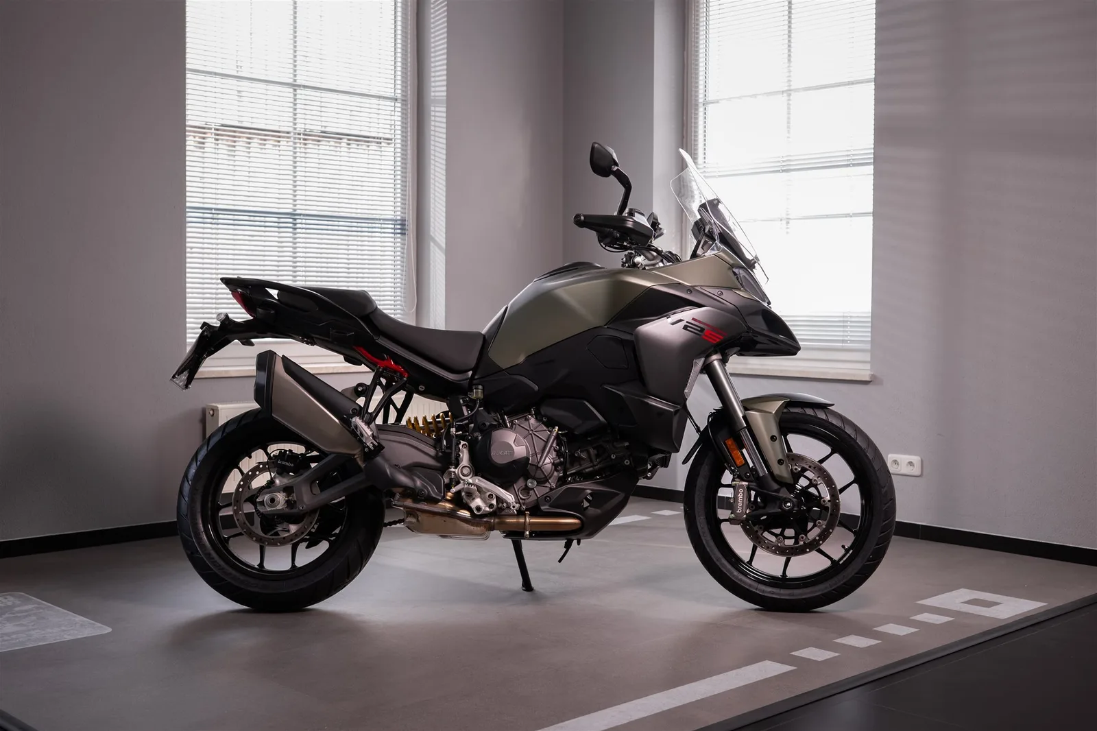 Ducati Multistrada V2 S | neuwertig | Garantie bis 3/2030