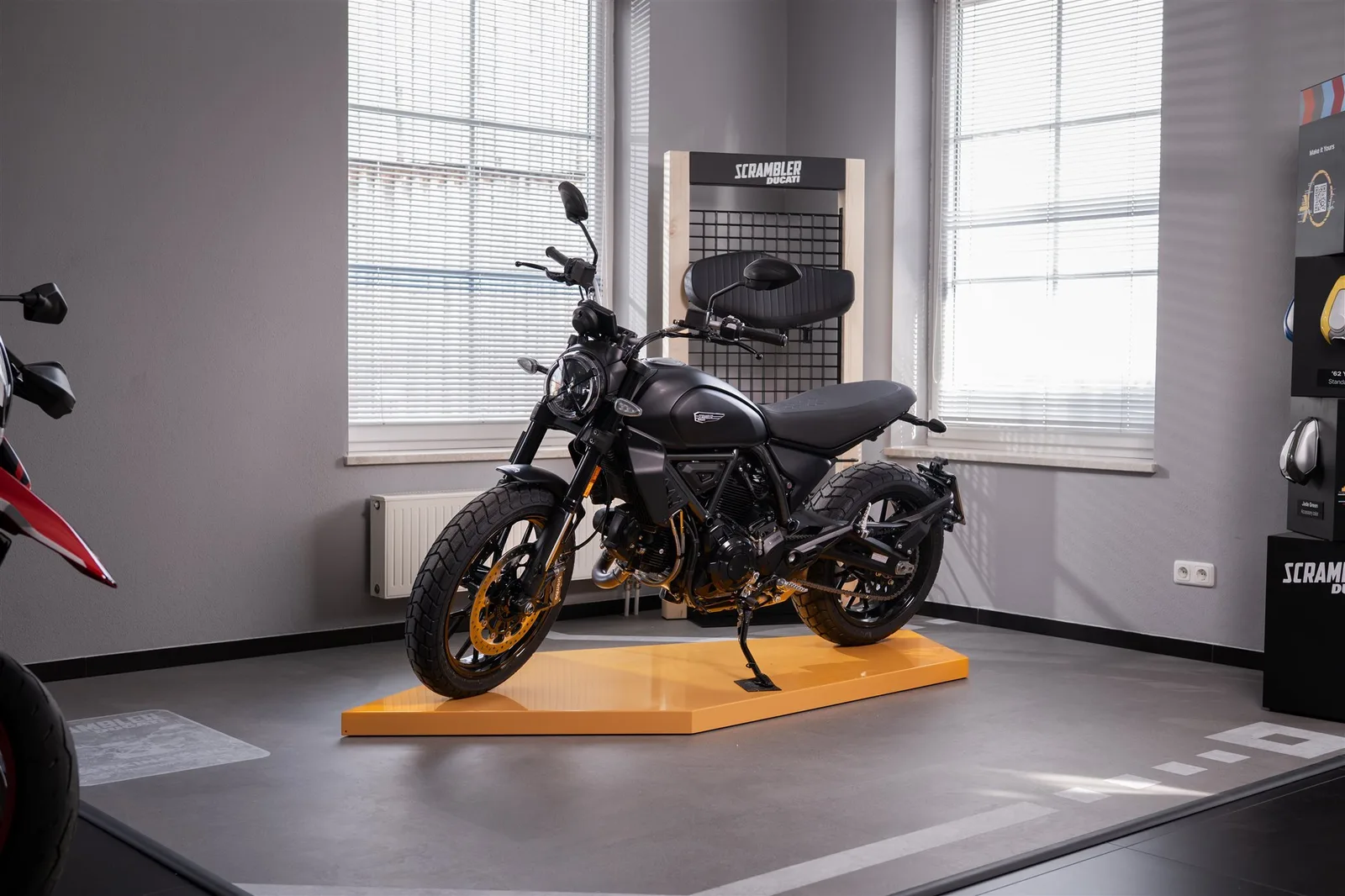 Ducati Scrambler Icon Dark neuwertig | Modell 2026 | Garantie bis 3/28