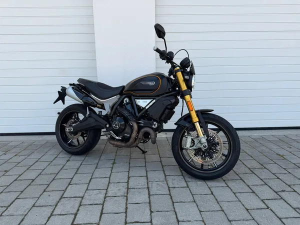 Ducati Scrambler 1100 Sport Desmo Service neu