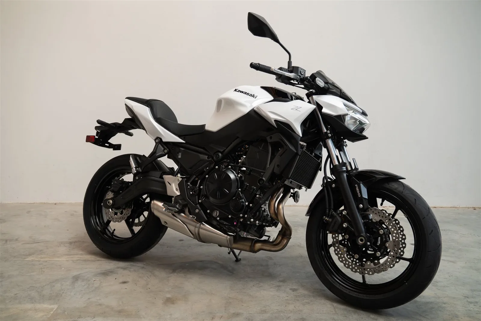 Kawasaki Z650 Modell 2026 | Weiß