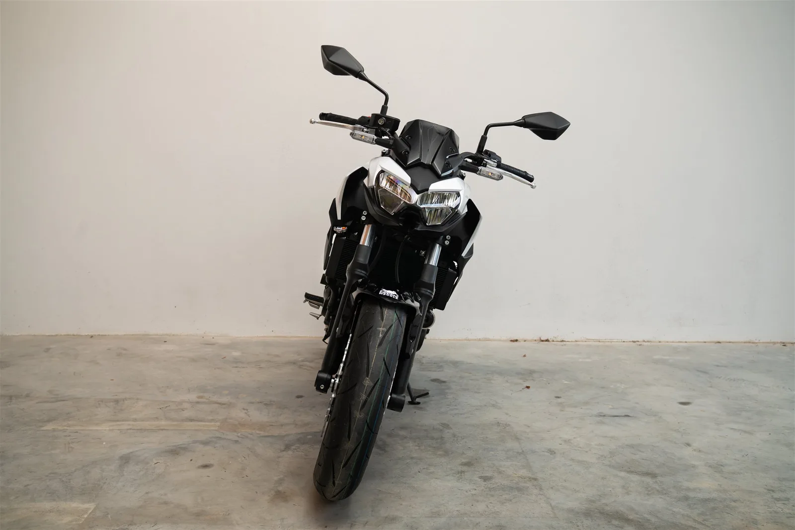 Kawasaki Z650 Modell 2026 | Weiß