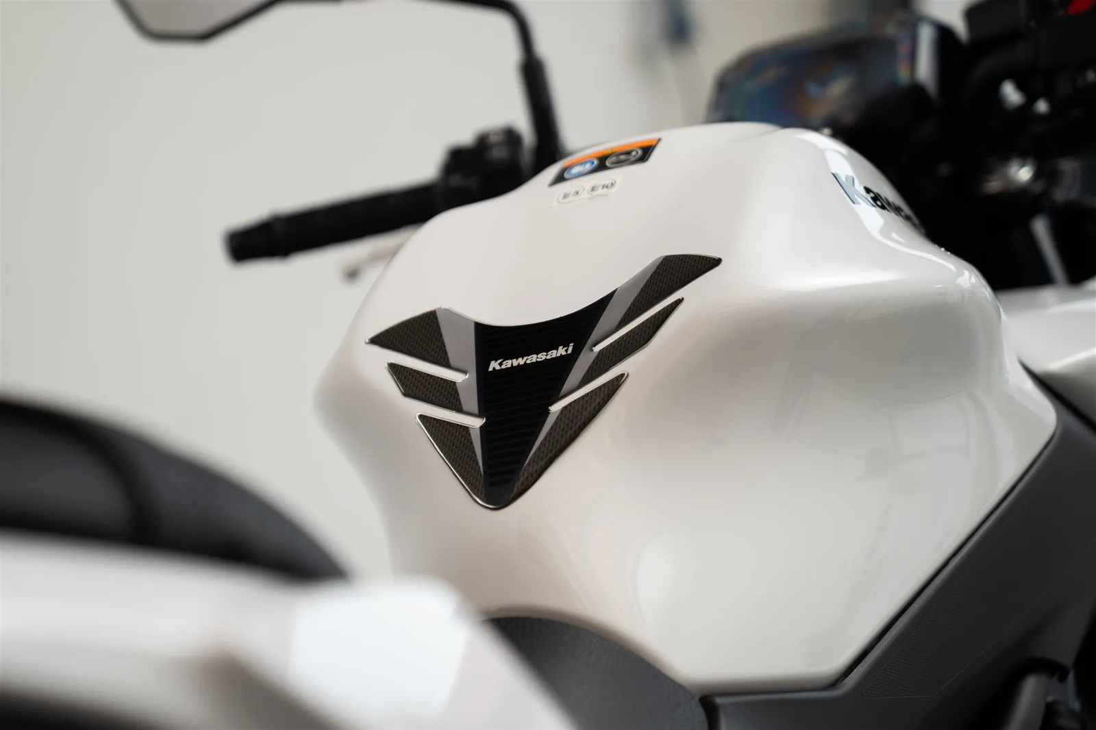 Kawasaki Z650 Modell 2026 | Weiß