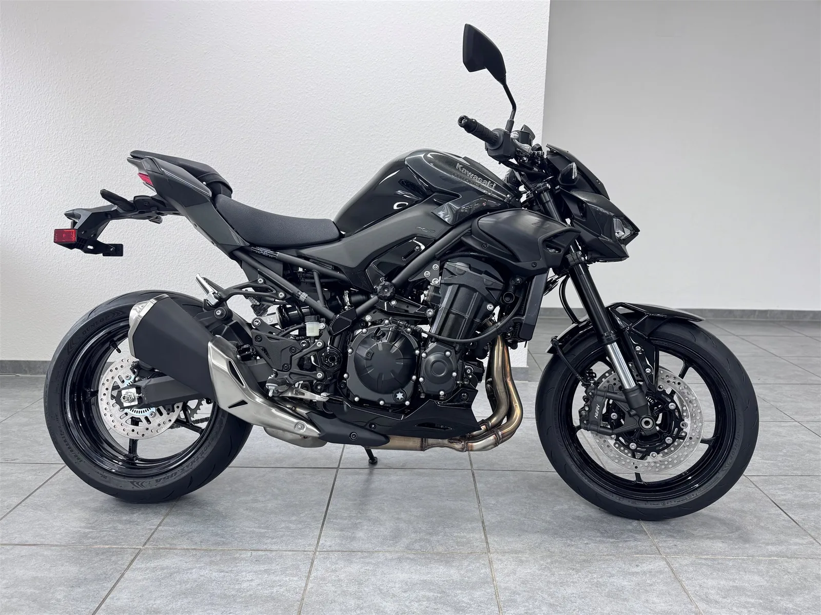 Kawasaki Z900 Modell 2026