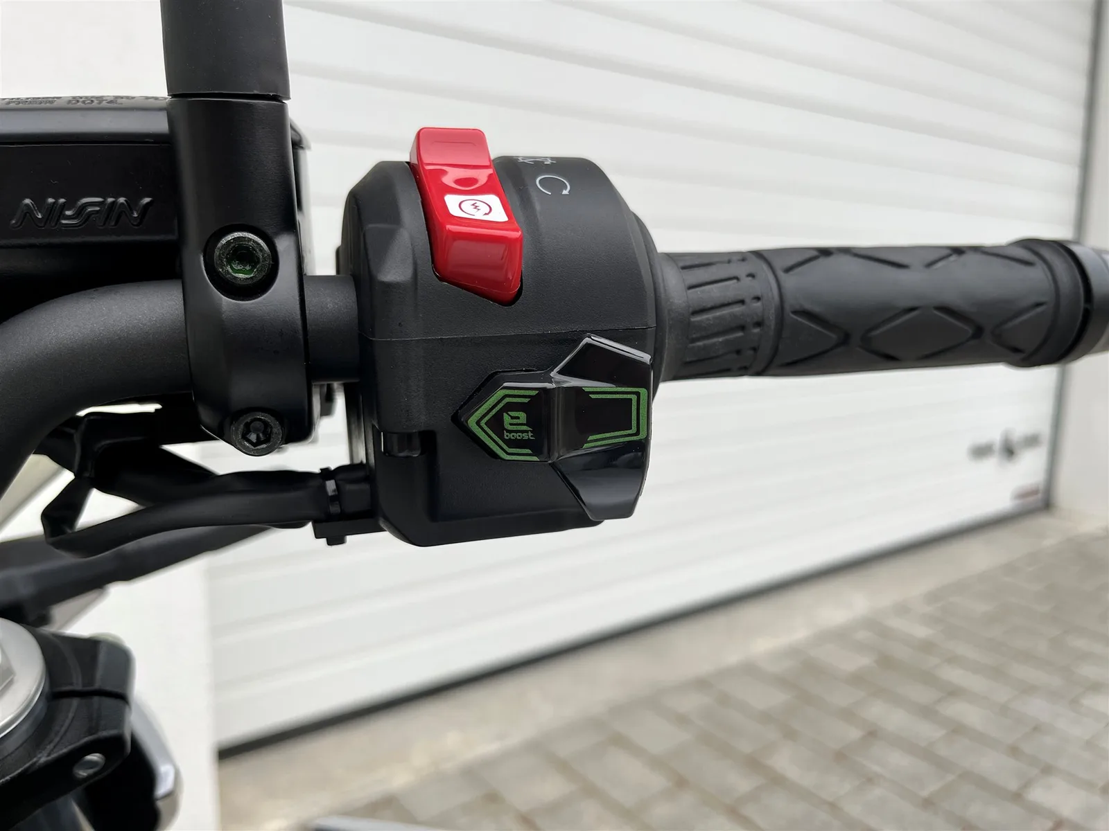 Kawasaki Z7 Hybrid mit Tageszulassung | Aktionspreis