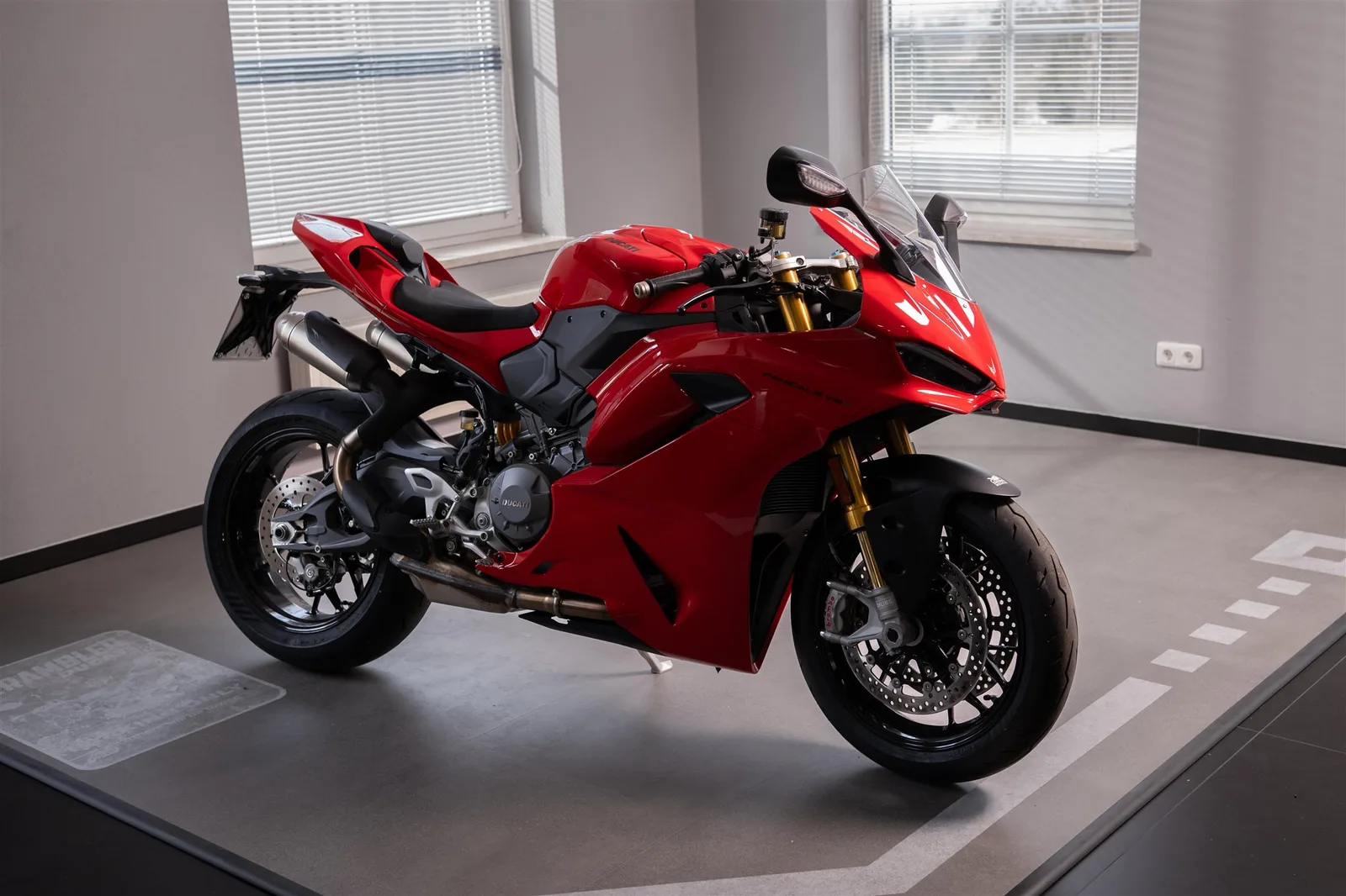 Ducati Panigale V2 S