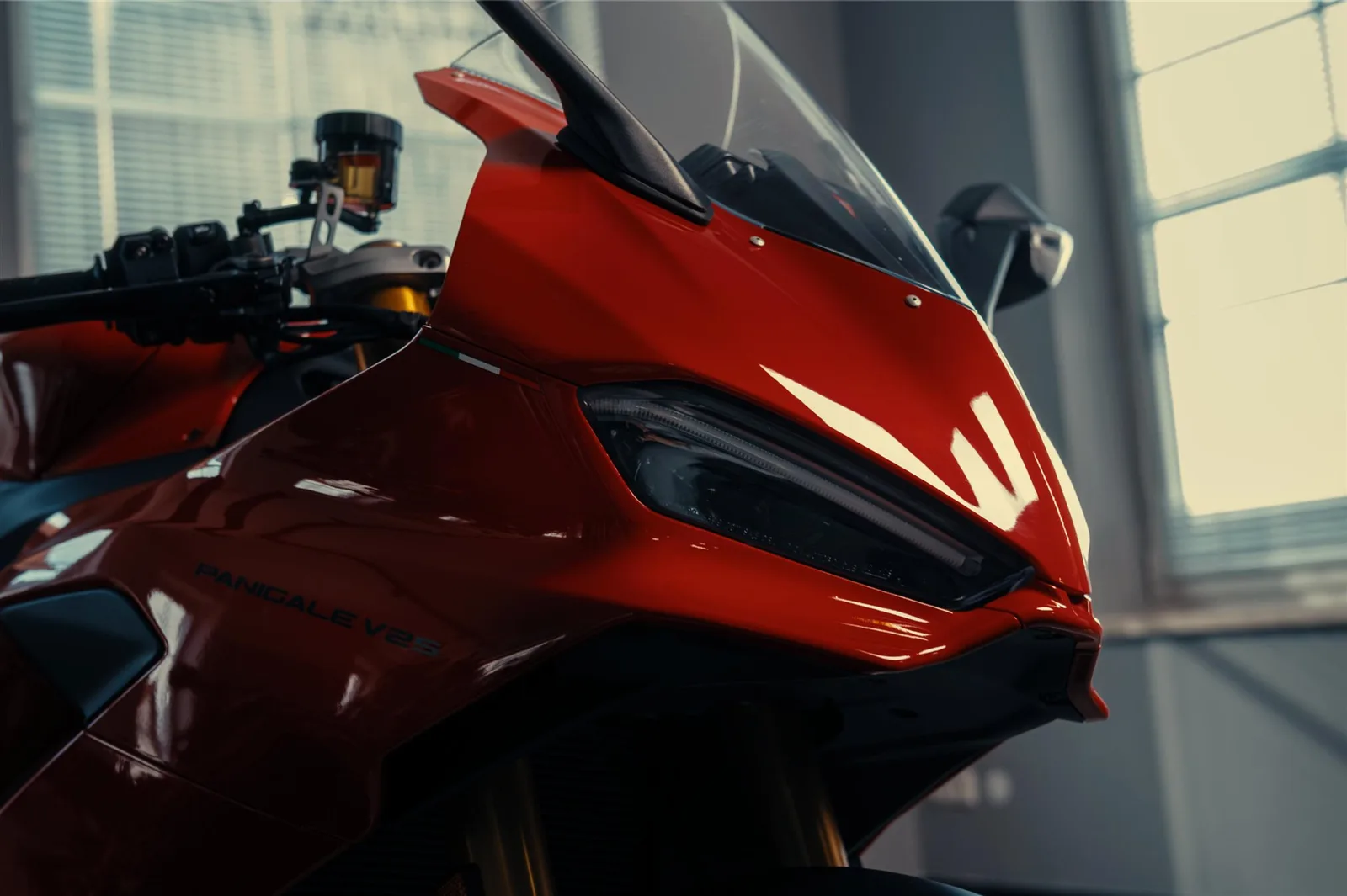 Ducati Panigale V2 S