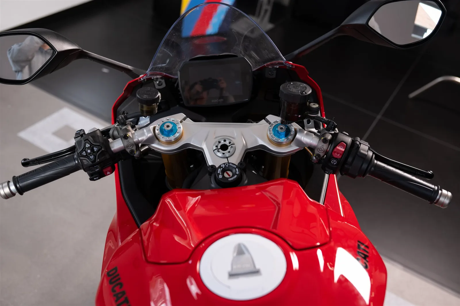 Ducati Panigale V2 S