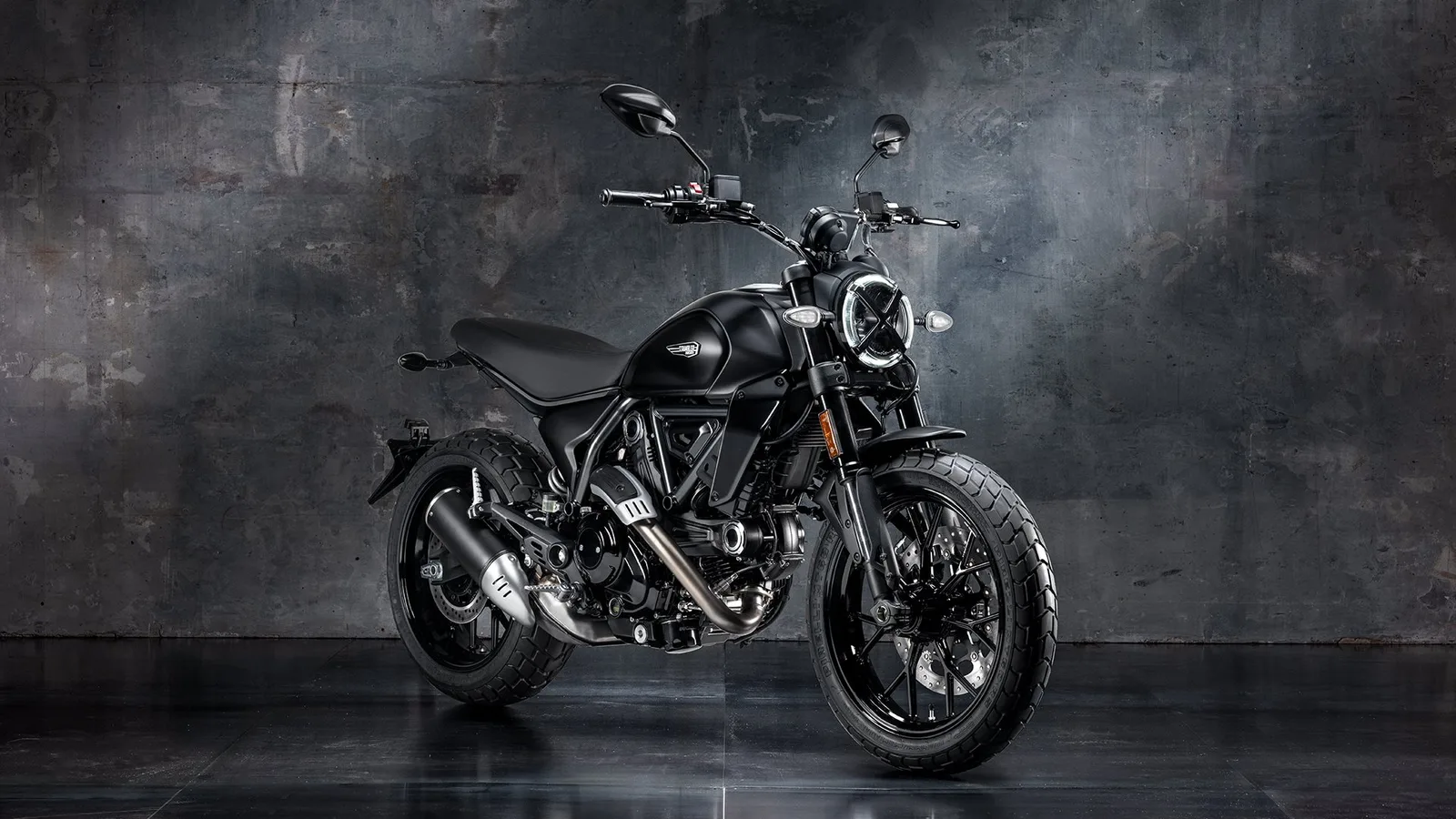 Ducati Scrambler Icon Dark