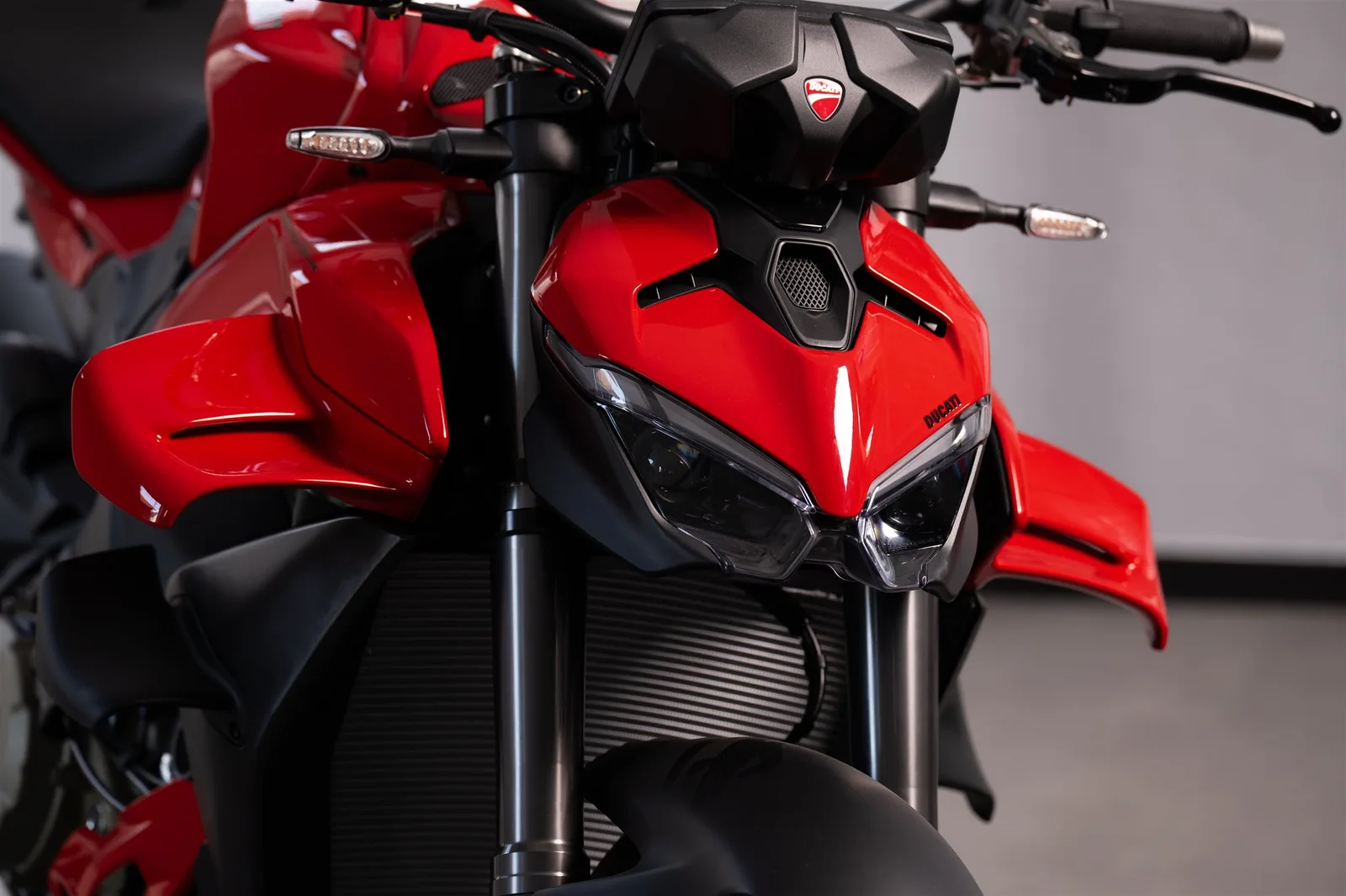 Ducati Streetfighter V4