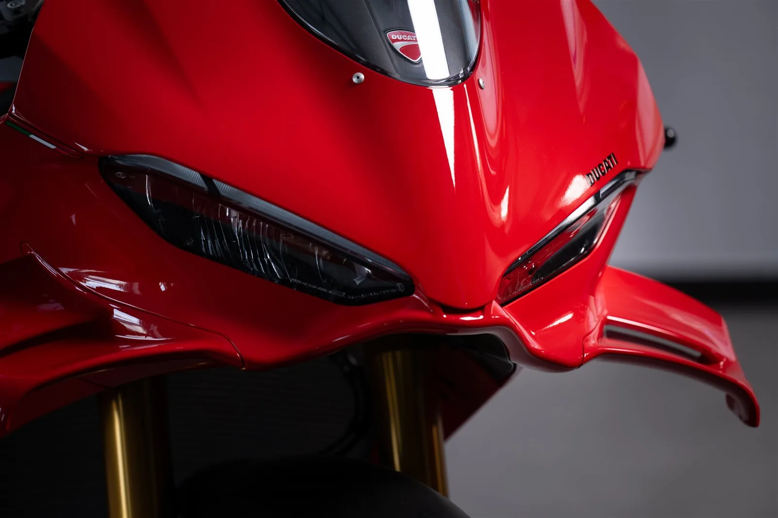 Ducati Panigale V4 S inkl. kurzes Heck, LED Lauflichtblinker | neuwertig