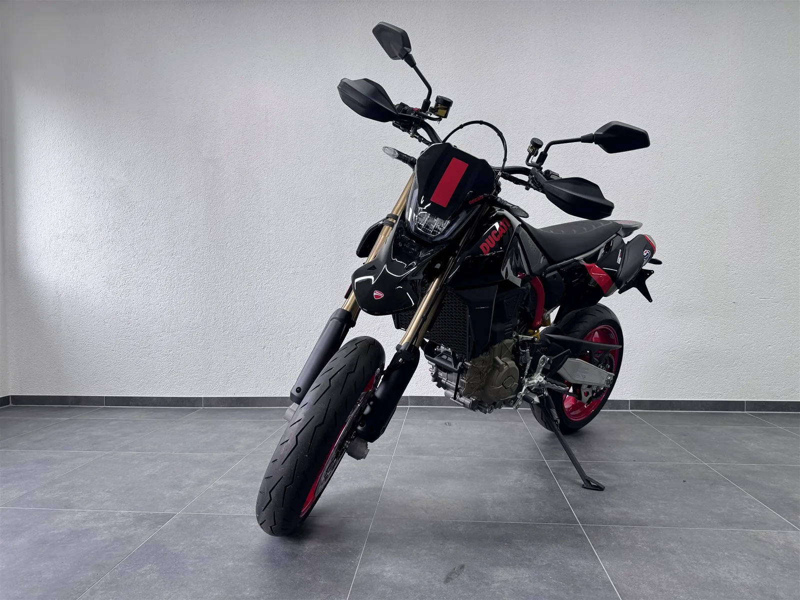 Ducati Hypermotard 698 Mono NERA | mit Quickshifter, Termignoni Sportauspuff | A2 möglich