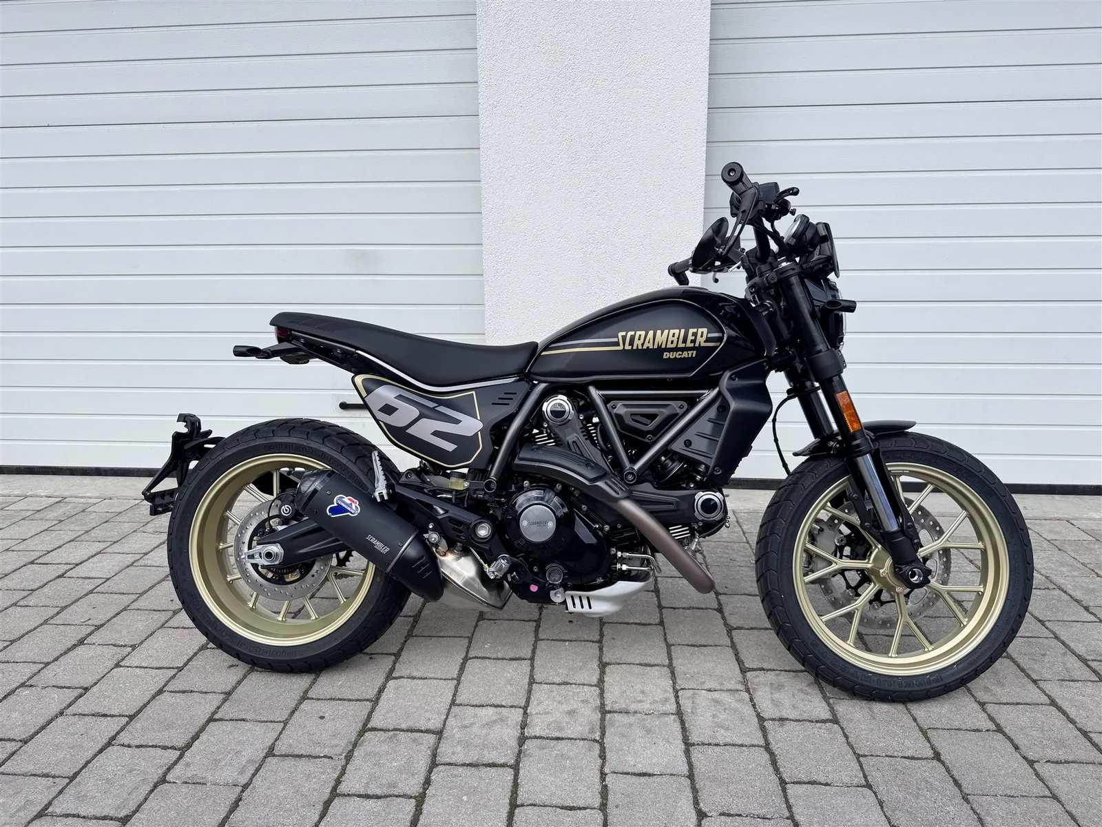 Ducati Scrambler Full Throttle