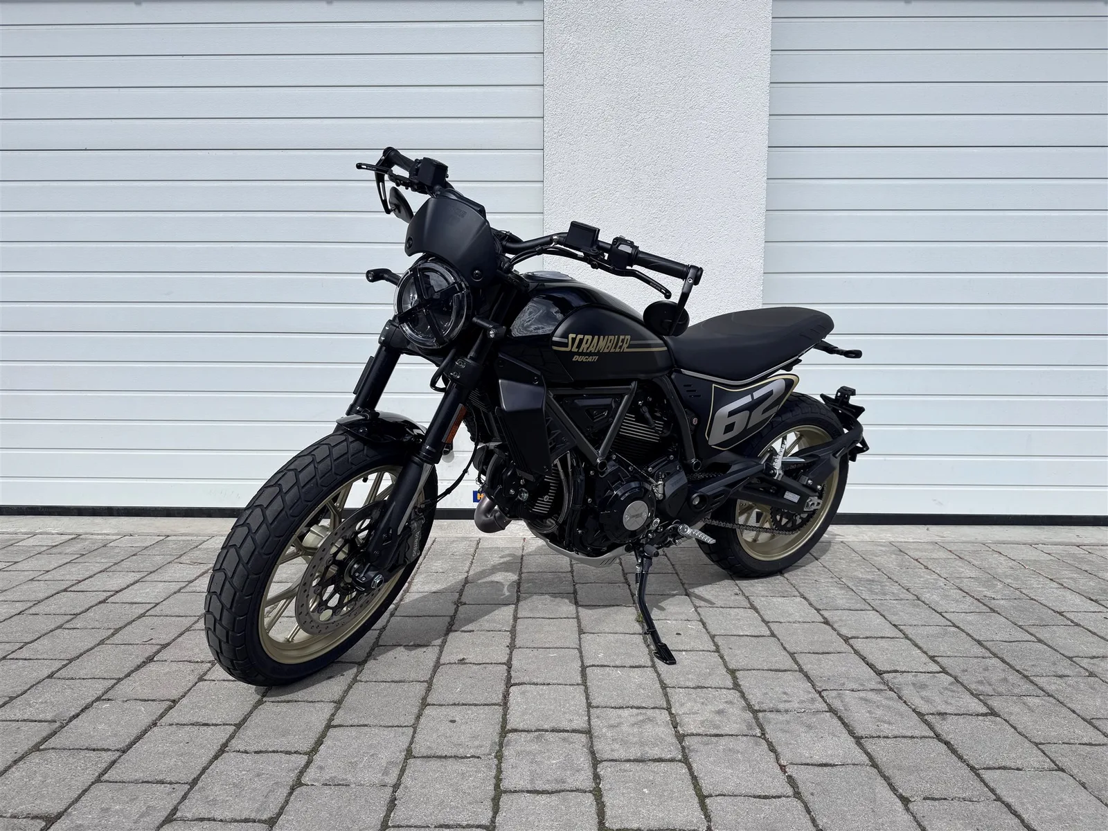 Ducati Scrambler Full Throttle
