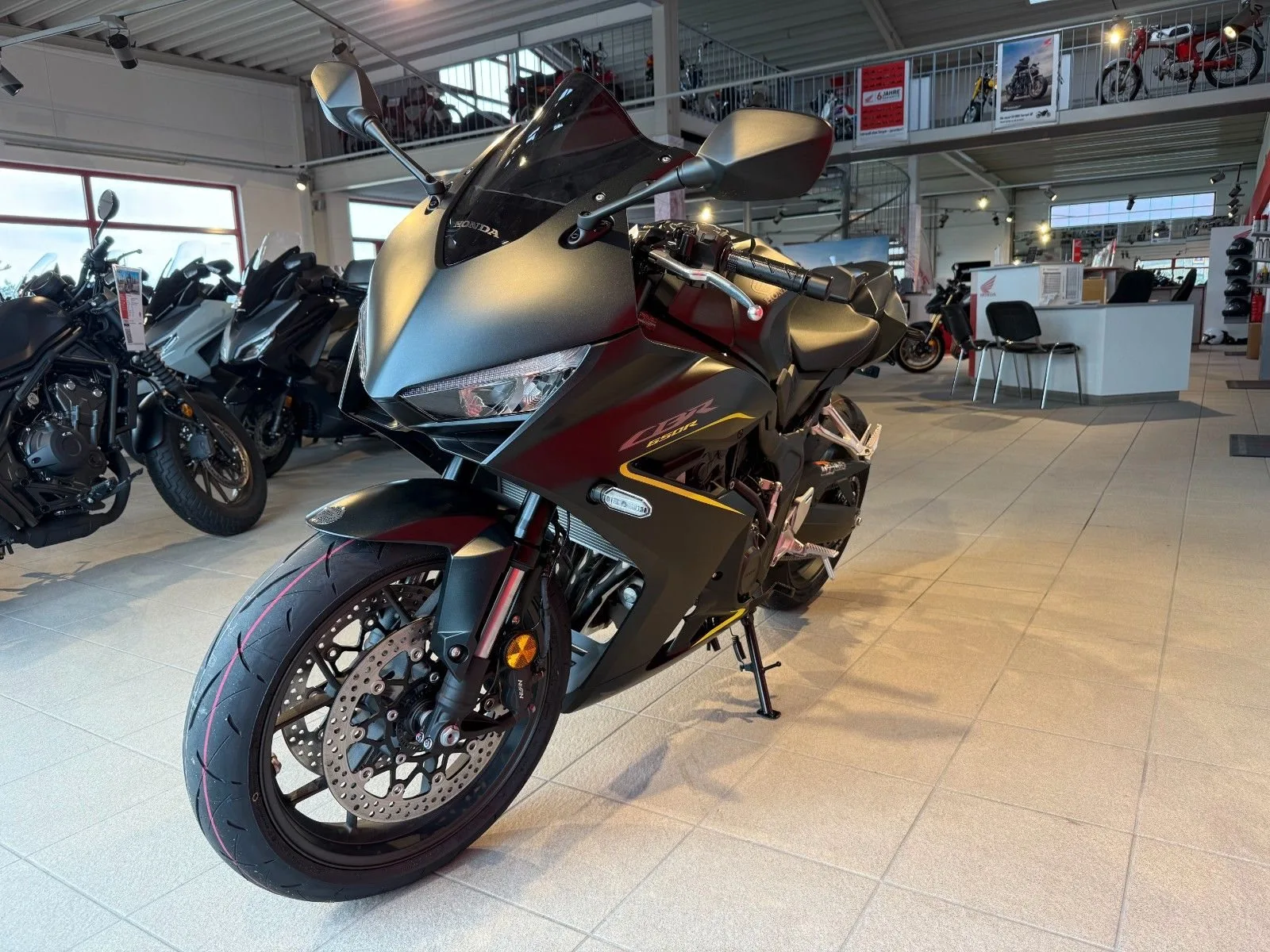 Honda CBR650R E-Clutch