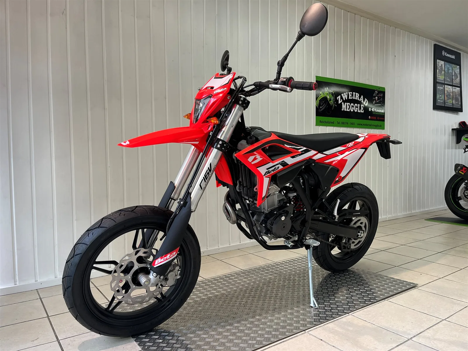 Beta RR 125 4T SUPERMOTO T | X - Special Edition | 1x auf Lager