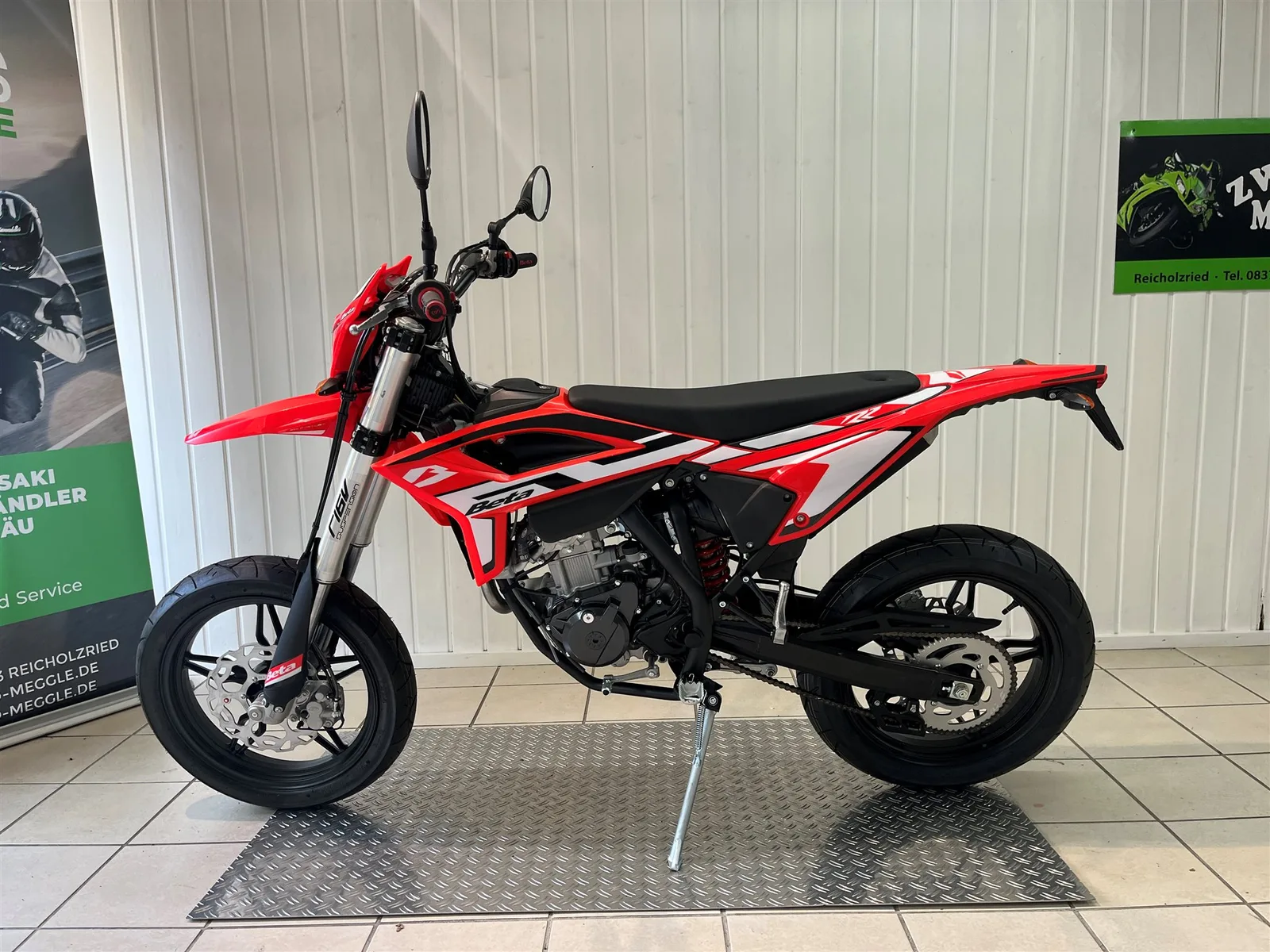 Beta RR 125 4T SUPERMOTO T | X - Special Edition | 1x auf Lager