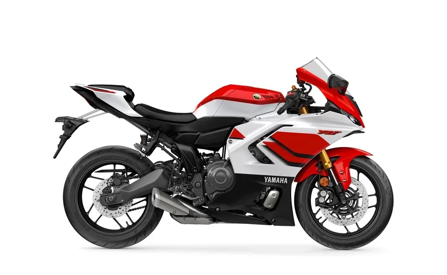 Yamaha R7 35 kW, MY 2026 Anniversary White