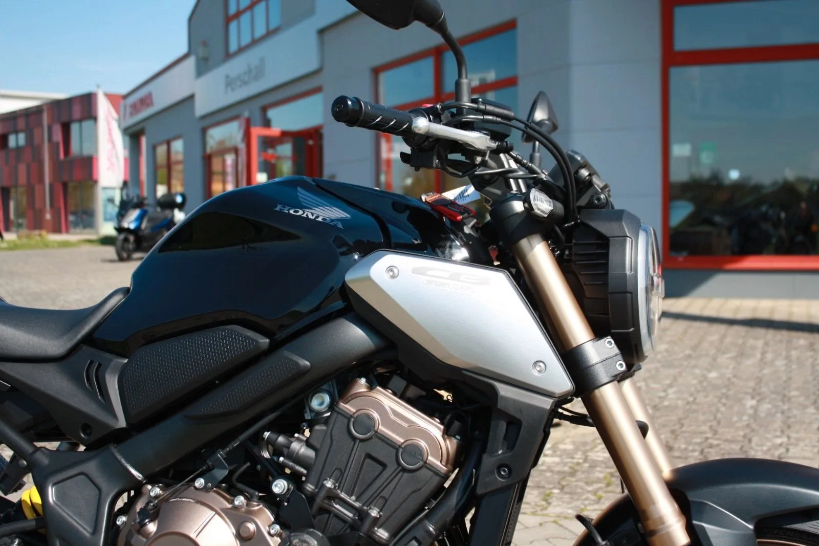 Honda CB650R