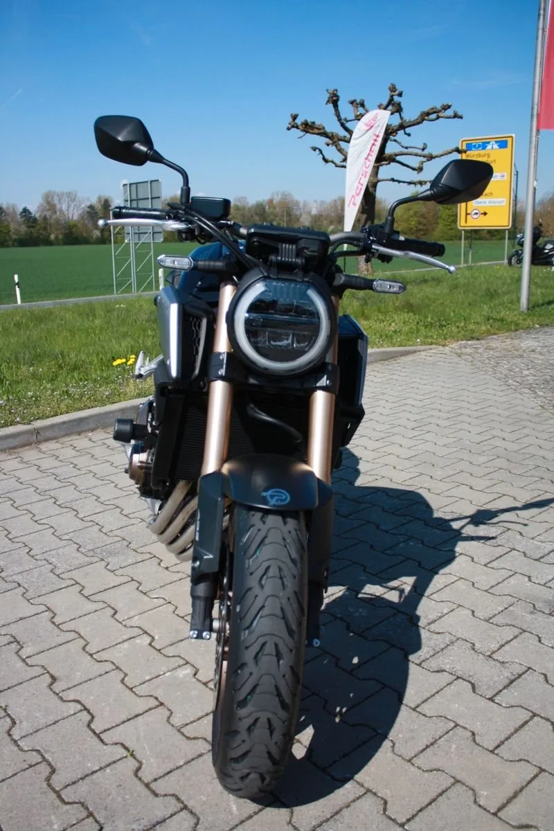 Honda CB650R