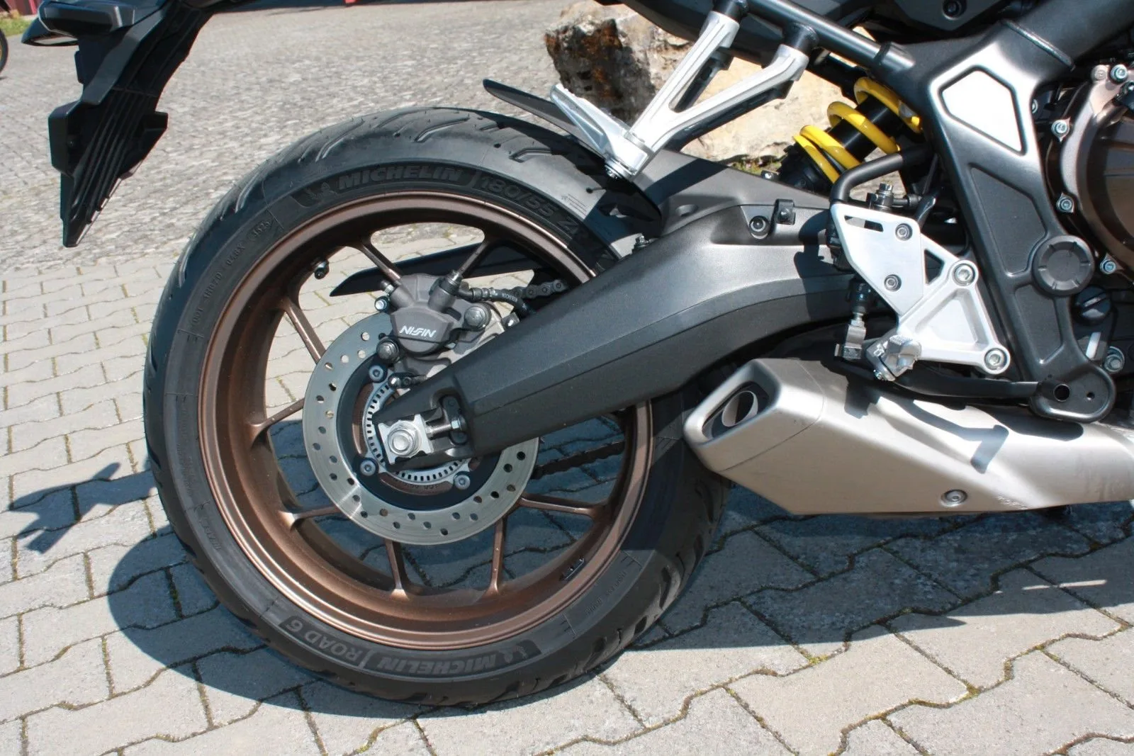 Honda CB650R