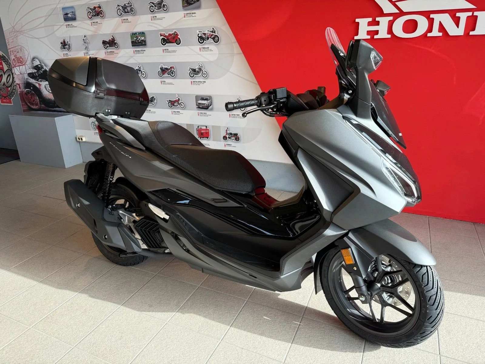 Honda Forza 125