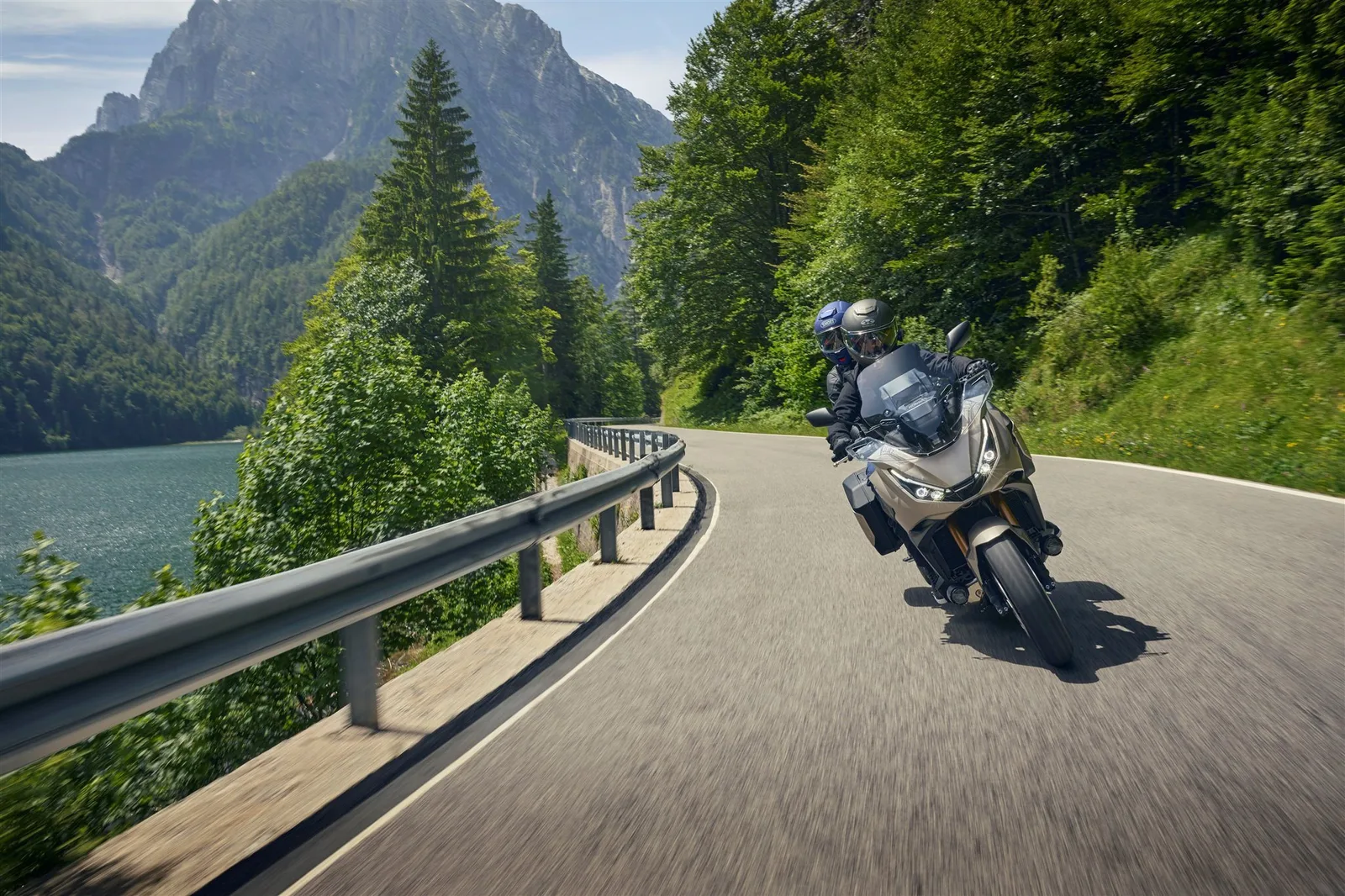 Honda NT1100 DCT