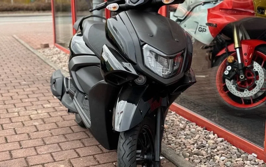 Yamaha RayZR