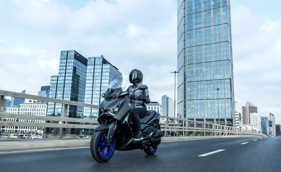 Yamaha XMAX 125, MY 2025 - Icon Black