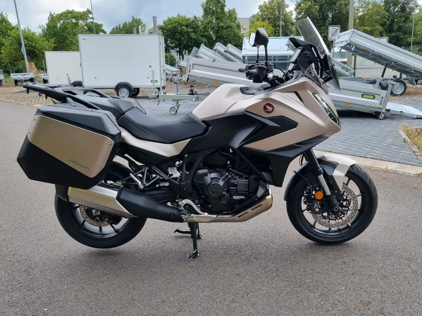 Honda NT1100 DCT
