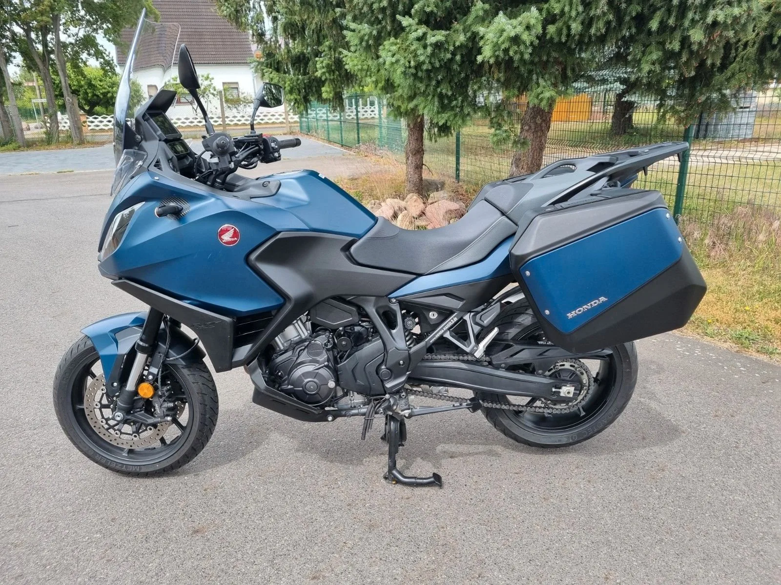 Honda NT1100 DCT