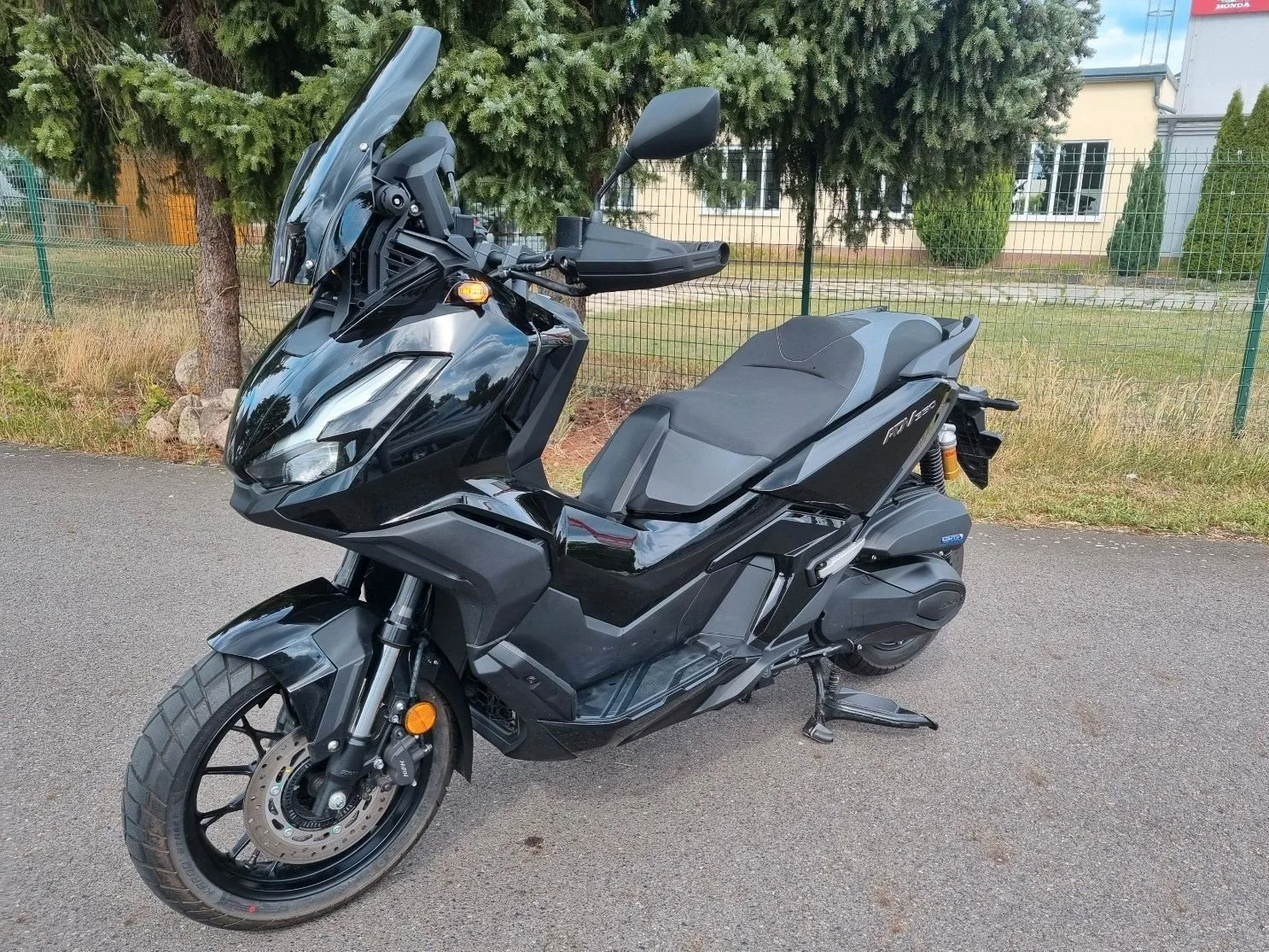 Honda ADV350