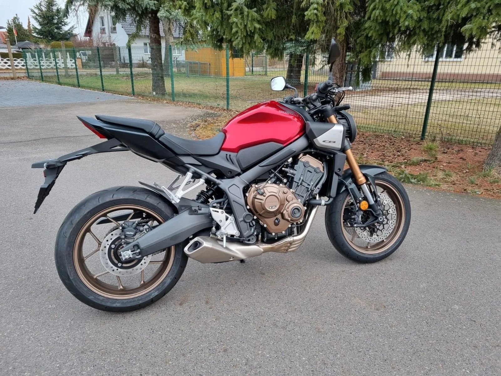 Honda CB650R