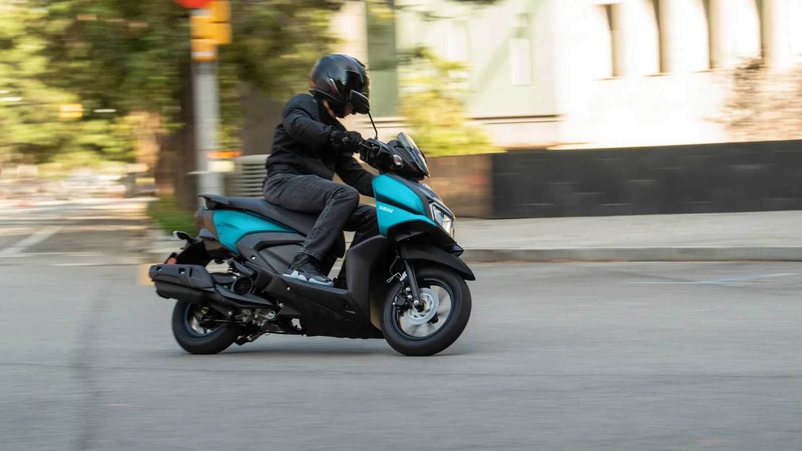 Yamaha RayZR, MY 2025 - Anodized Red