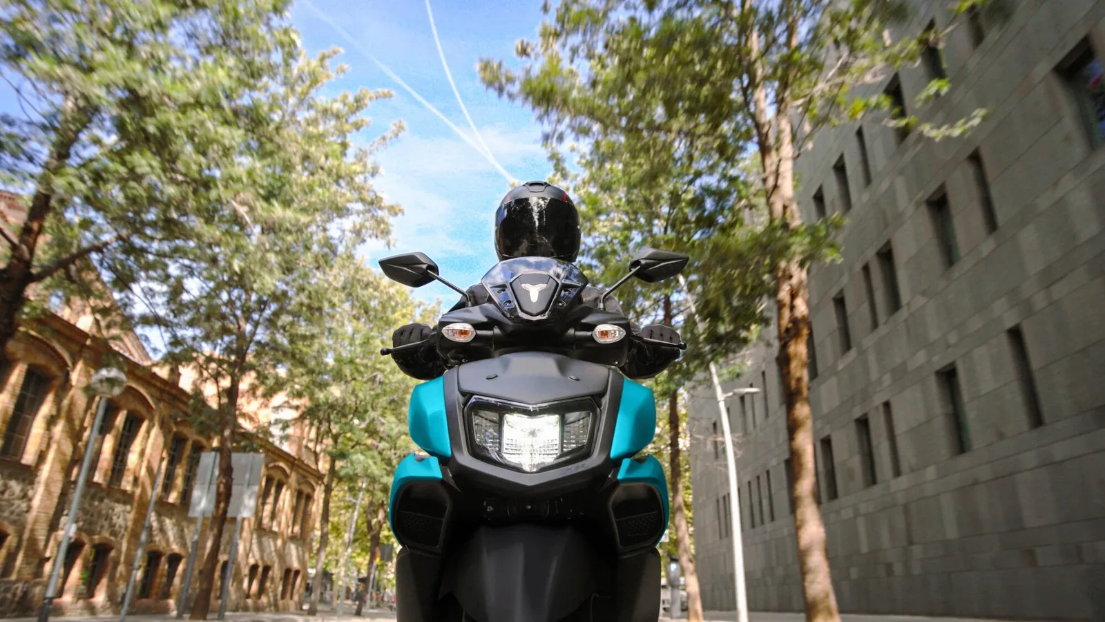 Yamaha RayZR, MY 2025 - Anodized Red