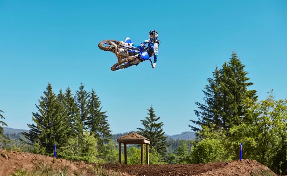 Yamaha YZ250F, MY 2025 - Icon Blue