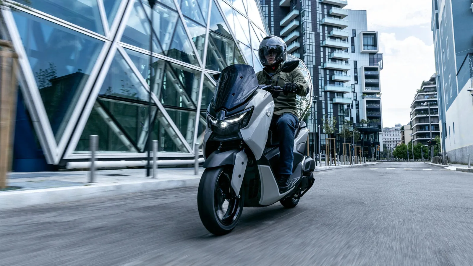 Yamaha NMAX 125 Tech MAX, MY 2025- Dark Magma