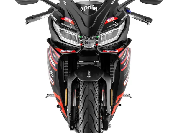 Aprilia RS 125 Replica E5+ von DSB Berlin / Aktion