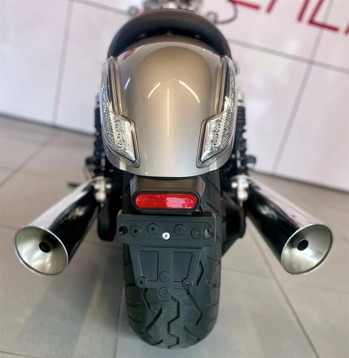 Moto Guzzi California 1400 Custom von DSB Berlin