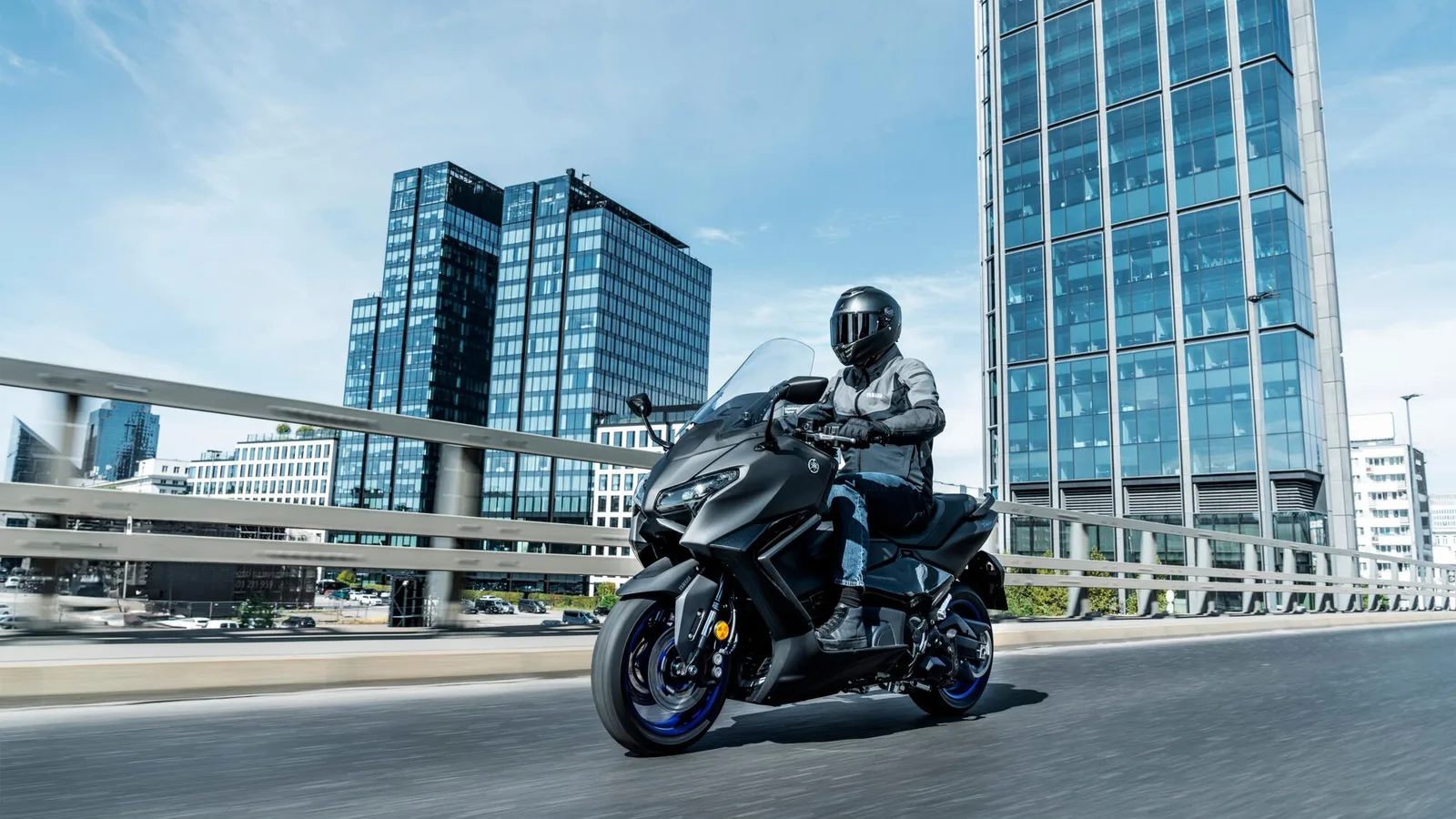 Yamaha TMAX, MY 2025 - Tech Kamo